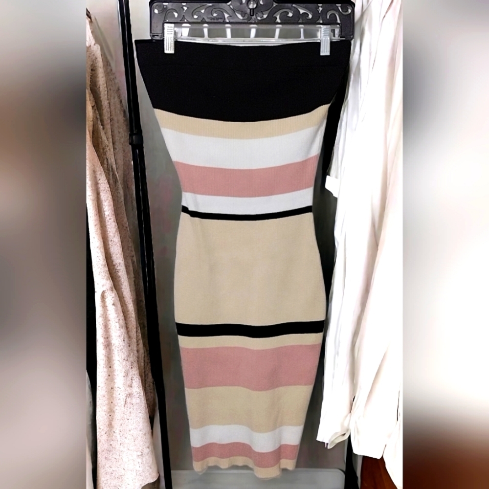 Women's sleeveless sweater dress